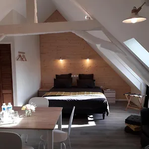 Charmes En Le Charme Authentique Couette-café Montluçon